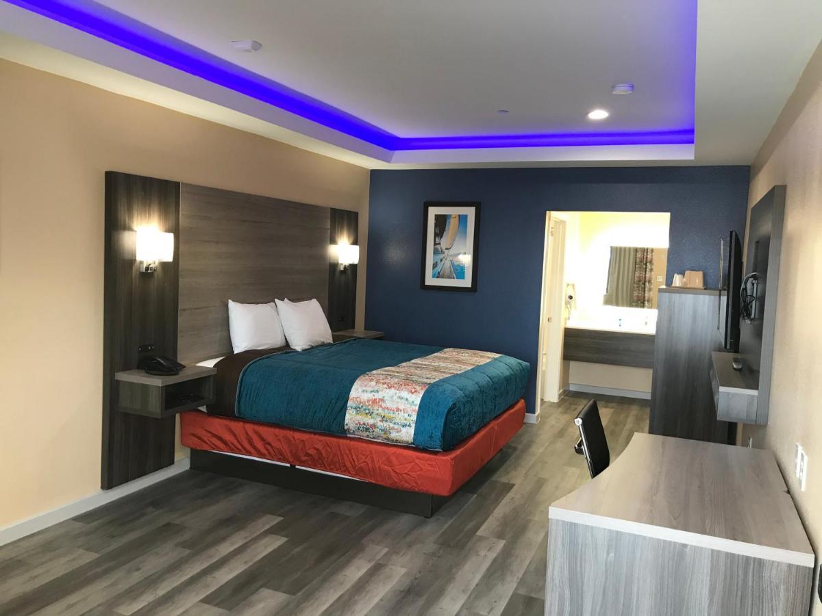Scottish Inn & Suites Houston Willowbrook Εξωτερικό φωτογραφία