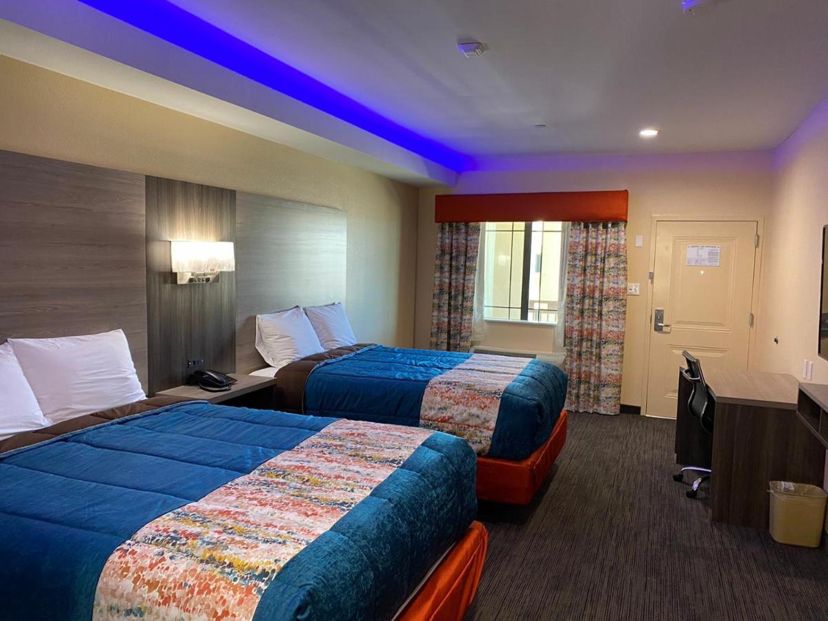 Scottish Inn & Suites Houston Willowbrook Εξωτερικό φωτογραφία
